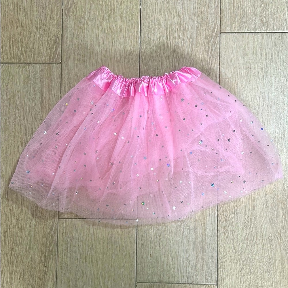 Girls S/M Pink Tulle Tutu Skirt with Star ⭐️ Sparkles!  Stretchy at Waist